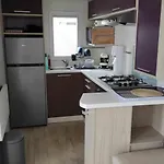 Kemp Mobil Confort - Piscine - 4 Personnes - - Ile D'oleron *