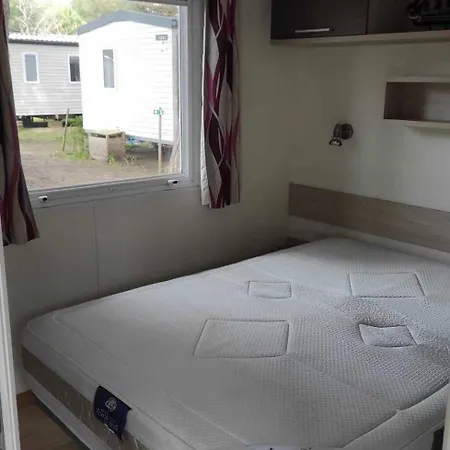캠프장 Mobil Confort - Piscine - 4 Personnes - - Ile D'oleron *