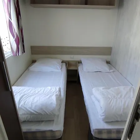 Mobil Confort - Piscine - 4 Personnes - - Ile D'oleron Campingplads *
